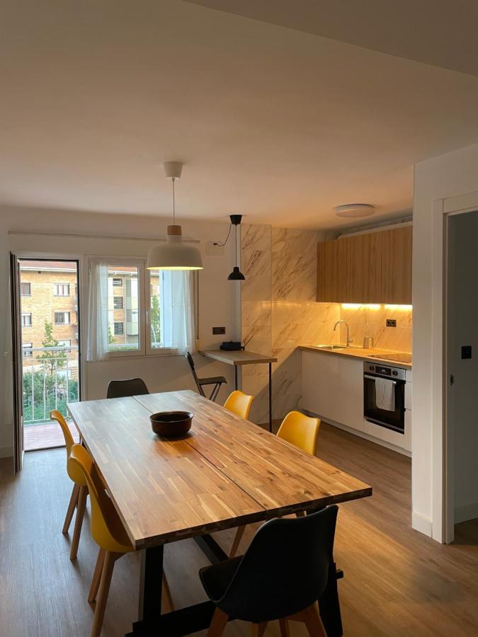 Cozy Apartment 6' From San Sebastian + Parking Usúrbil Exteriér fotografie